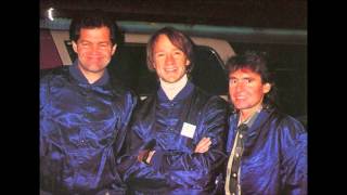 The Monkees - You Just May Be the One (Live 1987)