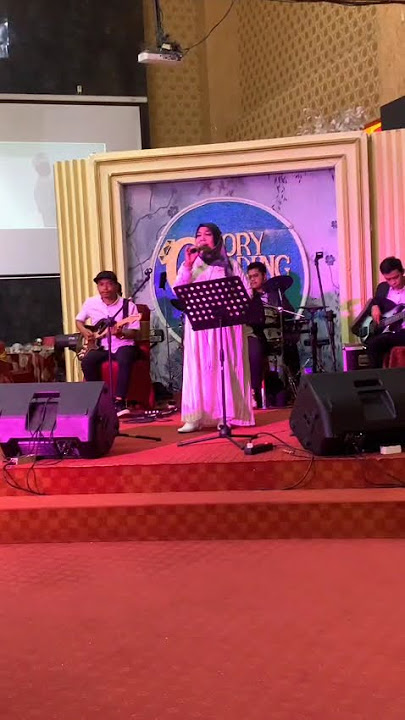 Aku Tak Rela. lagu dari artis Tonny Pereira ..pada acara pesta Ayya & Fendy ( 7 September 25) ⚘️👍