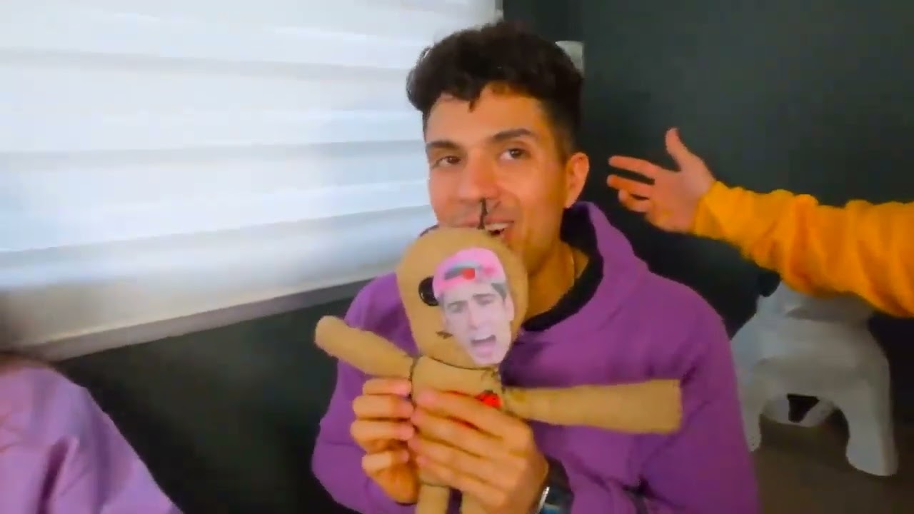 Alejo Igoa! MUECO VUD EN LA VIDA REAL