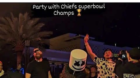 Travis Kelce, Patrick Mahomes Taylor Swift party on Las Vegas Strip