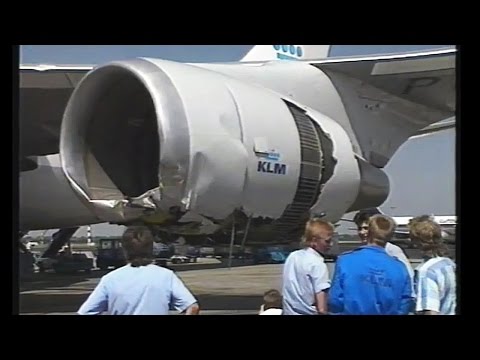 1989 - KLM Boeing 747-400 PH-BFA botst op grasmaaier