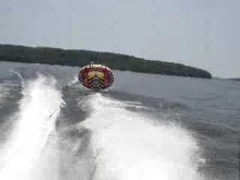 flying boat tube video kite tube disaster 55mph straight down youtube flying boat tube video kite tube disaster 55mph straight down youtube