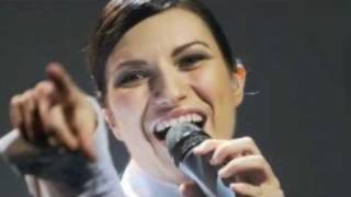 Video thumbnail of "Laura Pausini (io vivo per lei).m4v"
