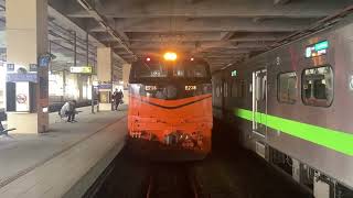560次車頭切換成e238