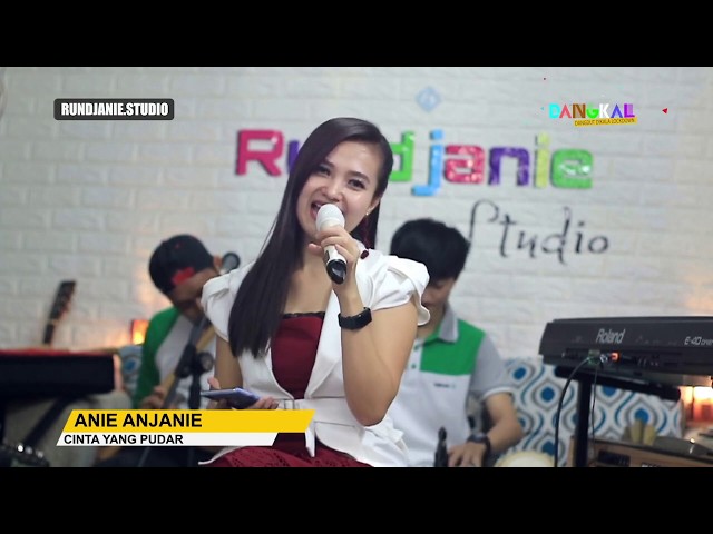 Cinta Yang Pudar - Anie Anjanie (cover) Streaming DANGKAL Eps. 09 class=