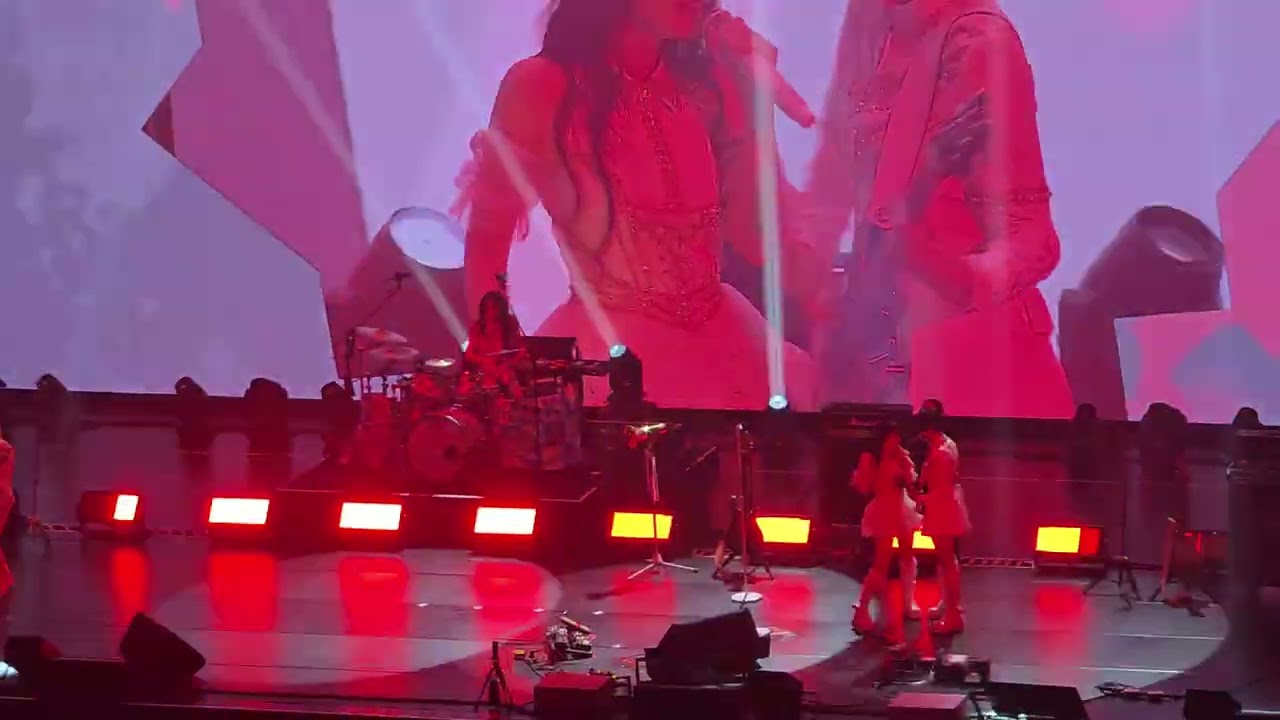 (FHD) Full concert 20260214 QWER 1ST WORLD TOUR ＜ROCKATION＞ in TAIPEI #qwer #fancam 