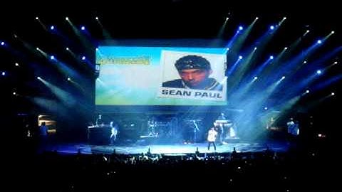 Sean Paul - Hold My Hand (live)