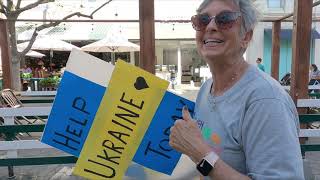 Protest against Russia's invasion of Ukraine ! USA, Santa Monica has gathered thousands of people!!