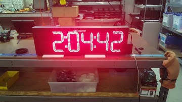 DC-806-GPS-Atomic-Outdoor-Time-of-Day-Clock