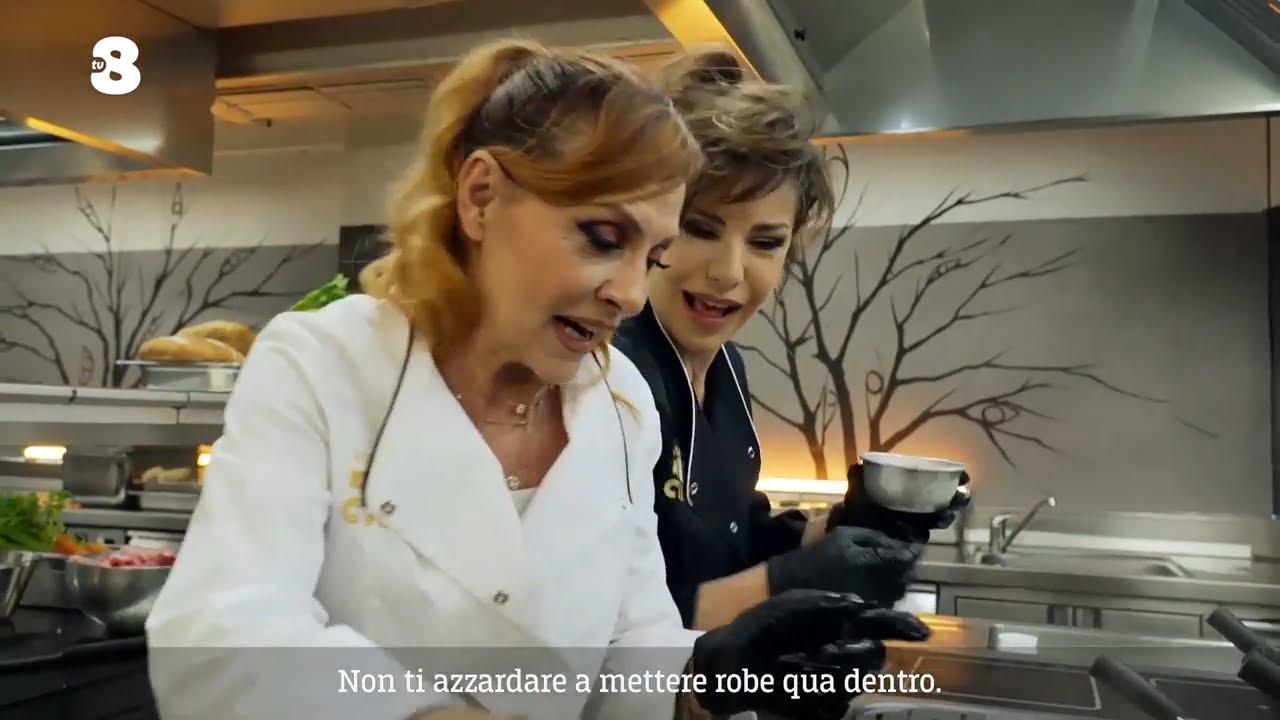 Celebrity Chef: Emanuela Folliero vs Patrizia Rossetti - YouTube