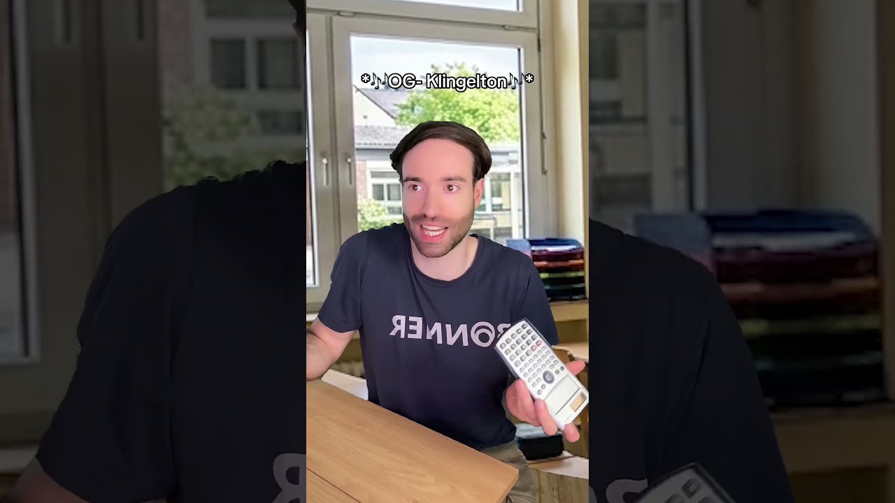 POV: Handy NICHT auf stumm beim Lehrer, der zu OG ist 👨🏻😂| LaschaKv#Shorts