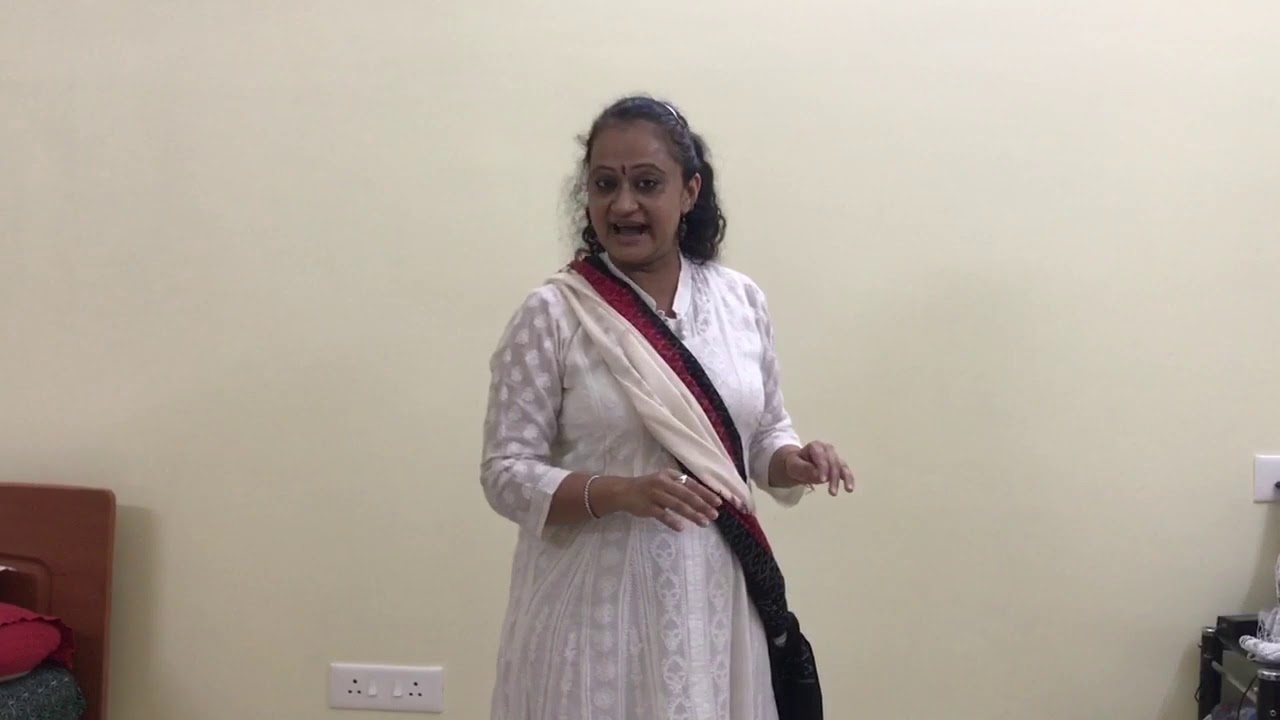 Kavita Kathak tutorials STD VII Bhavans Ashti Nagpur