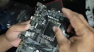 UNBOXING!! MOTHERBOARD GIGABYTE H610MK DDR4 + Intel CORE i5 12400F (Kurirnya tidak bagus)