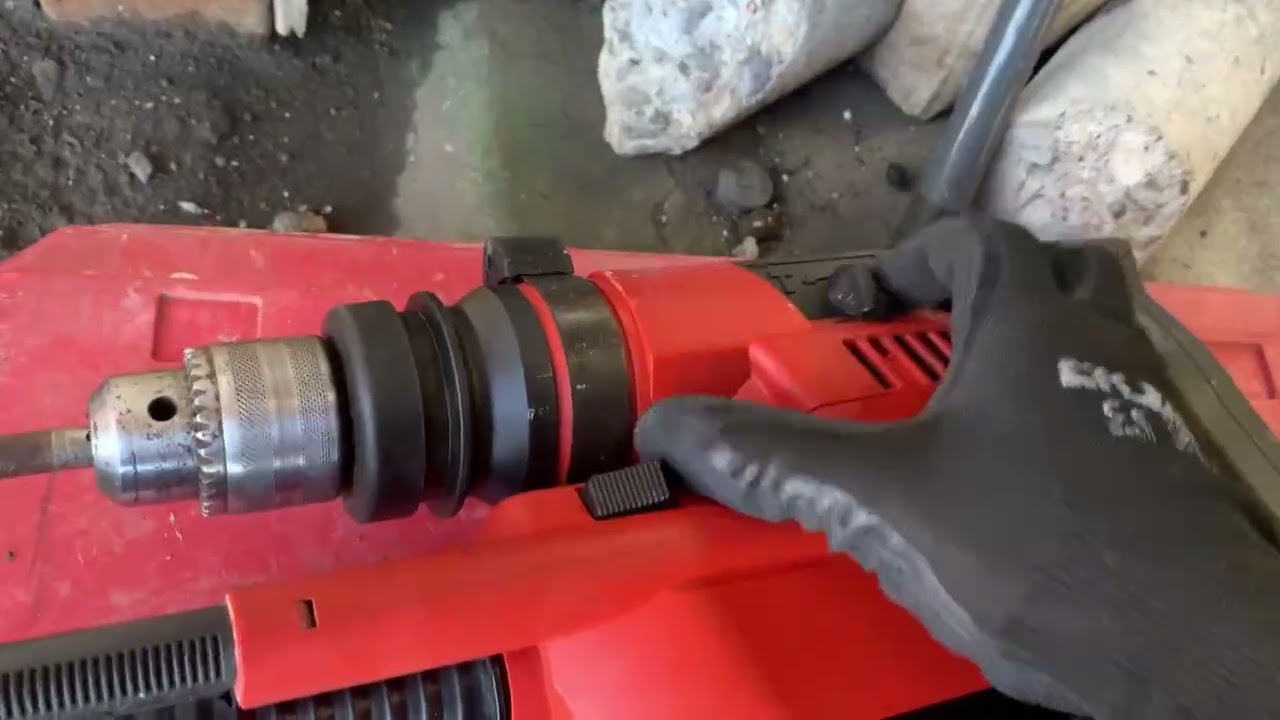 HILTI ヒルティ ハンマードリル TE5 はつり 破砕 付属品あり 簡易動作 HILTI ヒルティ ハンマードリル TE5 はつり 破砕 付属品あり 簡易動作