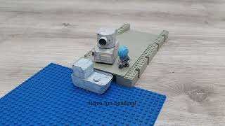 free papercraft Advance Wars Black Hole Lander screenshot 4