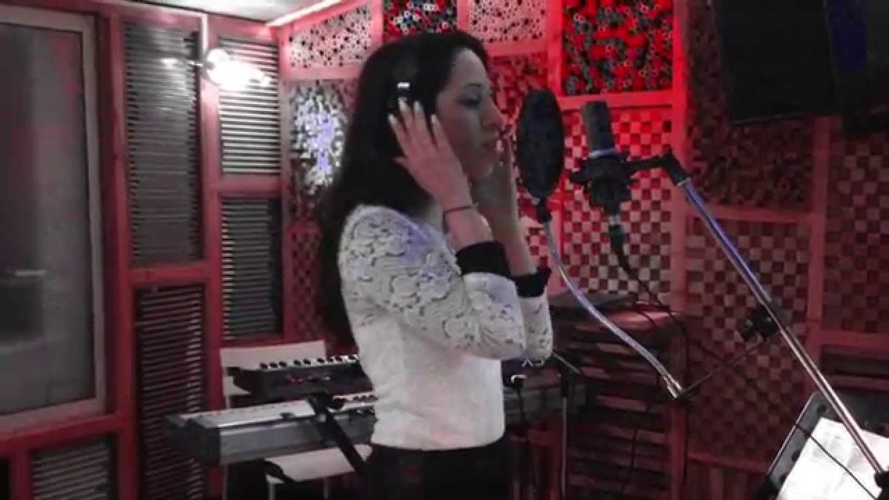 Guarda Say Something - A Great big world ft Christina Aguilera (Christiana Louca Cover) su YouTube Guarda Say Something - A Great big world ft Christina Aguilera (Christiana Louca Cover) su YouTube