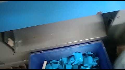 3 Plate Mould Running video at Techno-Meper machine