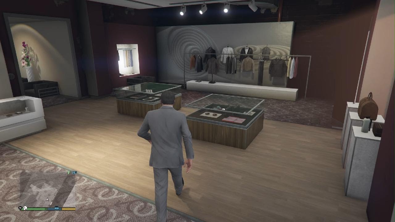 Grand Theft Auto V oynuyoruz