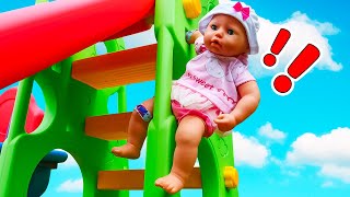 Baby Annabell -nukke ja leluvideoita lapsille - Baby Born -nukke menee kävelylle.