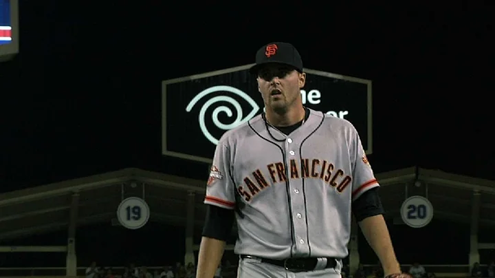 SF@LAD: Hembree fans two in scoreless relief inning