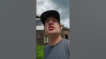 Er komen onweersbuien aan, maar wij gaan kamperen.