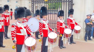4K Buckingham Palace Guard Changing And A Little Walk Around