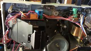 Elmo SC-18 HiVision Super 8mm Sound Projector a look inside with