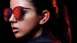 Marwa Loud - OH LA FOLLE (LYrics music video/كلمات)