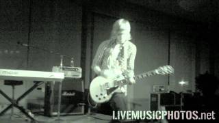 Green River Ordinance - "Go Your Own Way" - LIVE in Davenport, Iowa