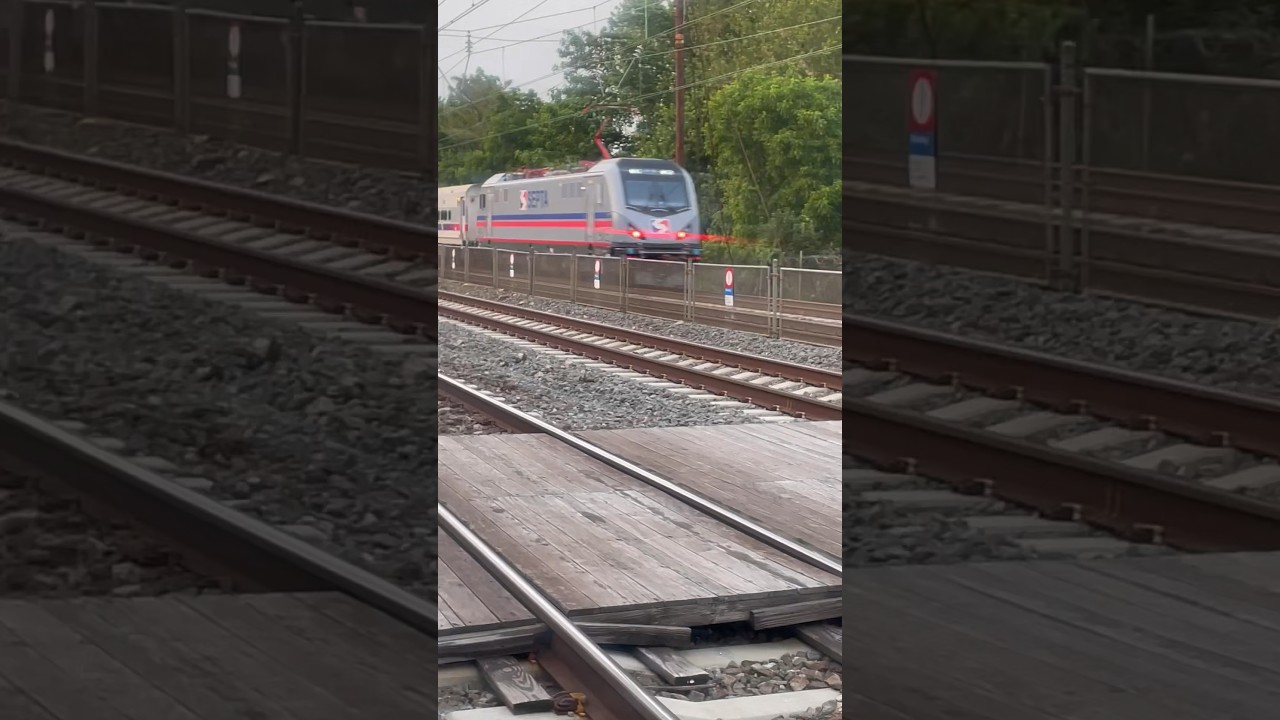 Septa .. New Train being put into service 61723 Crum Lynne Pa Station YouTube