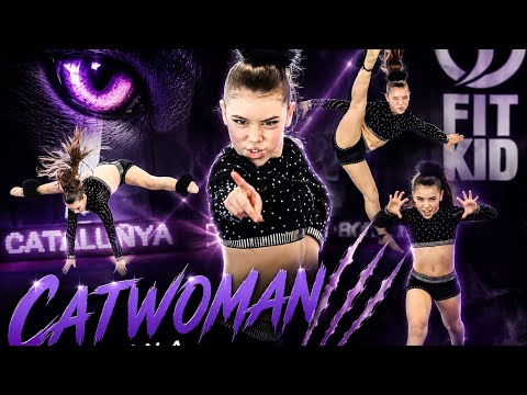 🖤 IRINA SE TRANSFORMA EN CATWOMAN | FitKid 2026