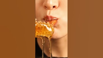 real honeycomb asmr 🍯 golden drips & crunchy wax bites #asmr #honey #satisfying