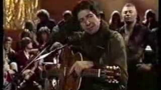 Video thumbnail of "Leonard Cohen "Famous blue raincoat" (sub.castellano"