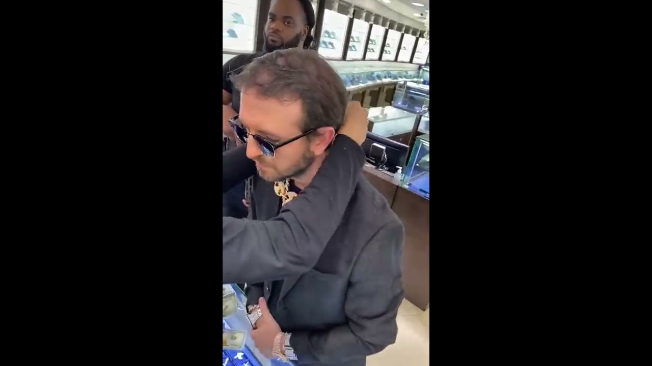 Mob Boss Came Back To Spend 1 Million On Jewelry Shorts