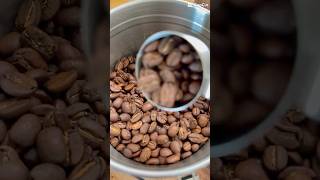 #brevillebaristaexpress #coffeelover #coffeeaddict #homemadecoffee  #breville #coffee
