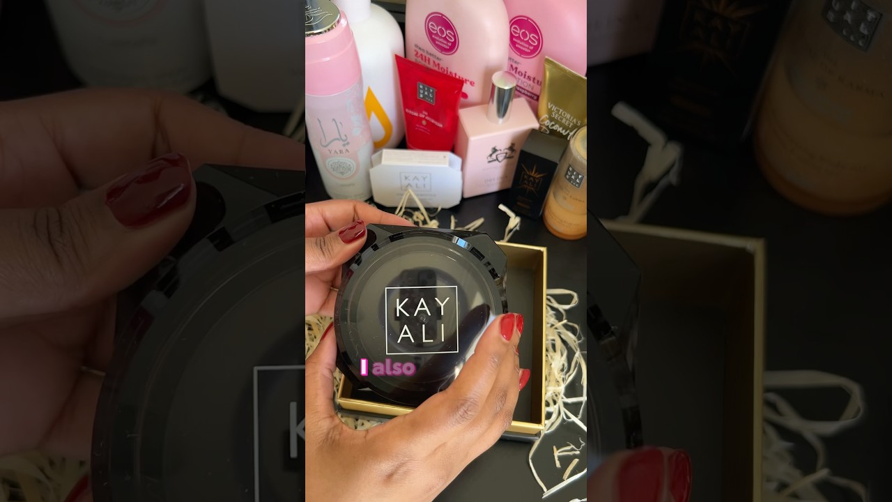 KAYALI Vanilla OUDGASM Bakhoor 