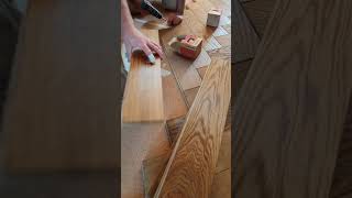 Tipps/ tools/ Parkett/ Holz/ Kleber/ kitten/ bohren/ sägen/ Fischgrätparkett legen / Massiv Parkett