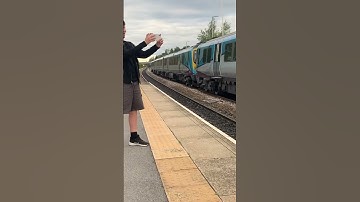 Class 185 passing Garforth with a 2 tone #shorts #trains