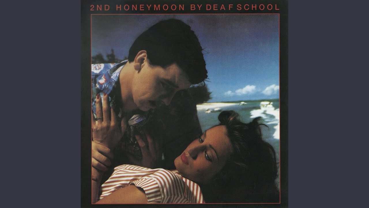 Guarda Room Service su YouTube Guarda Room Service su YouTube