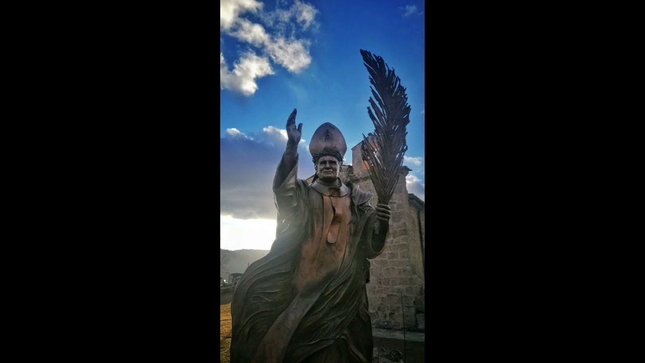 DA SAN PIETRO DELLA IENCA (L'AQUILA) AUGURI DI BUONE FESTE!