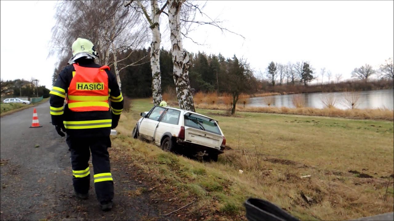 Dopravní nehoda Sedlec - 15.12.2013