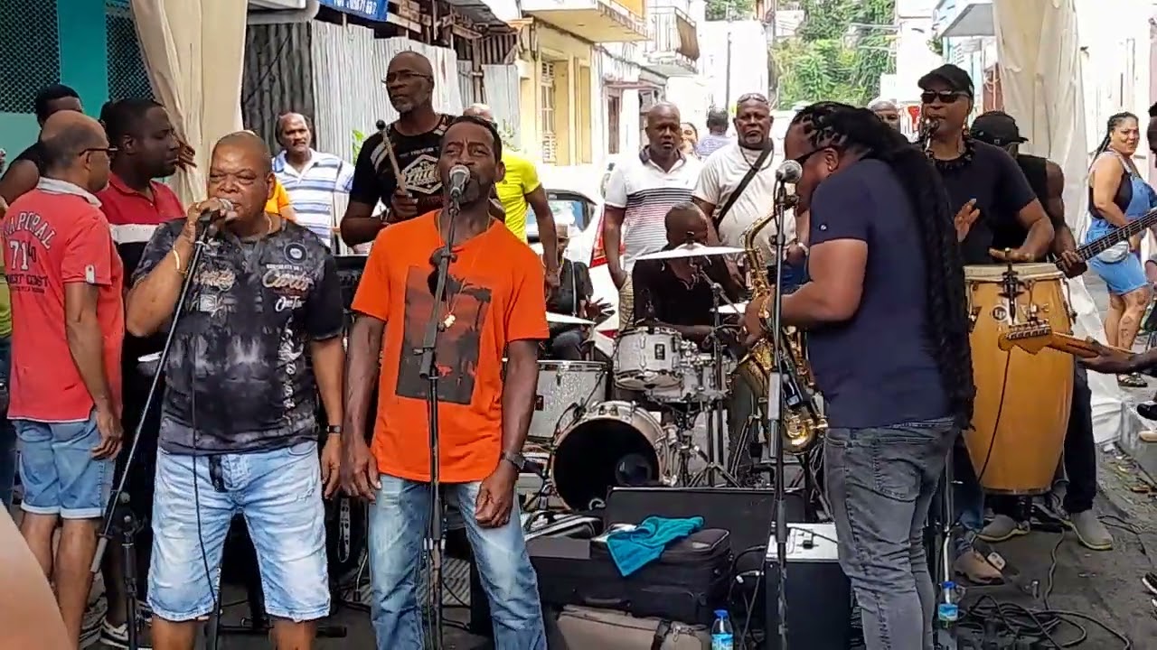 MM'S Sax   Caroline avec un nouveau sax