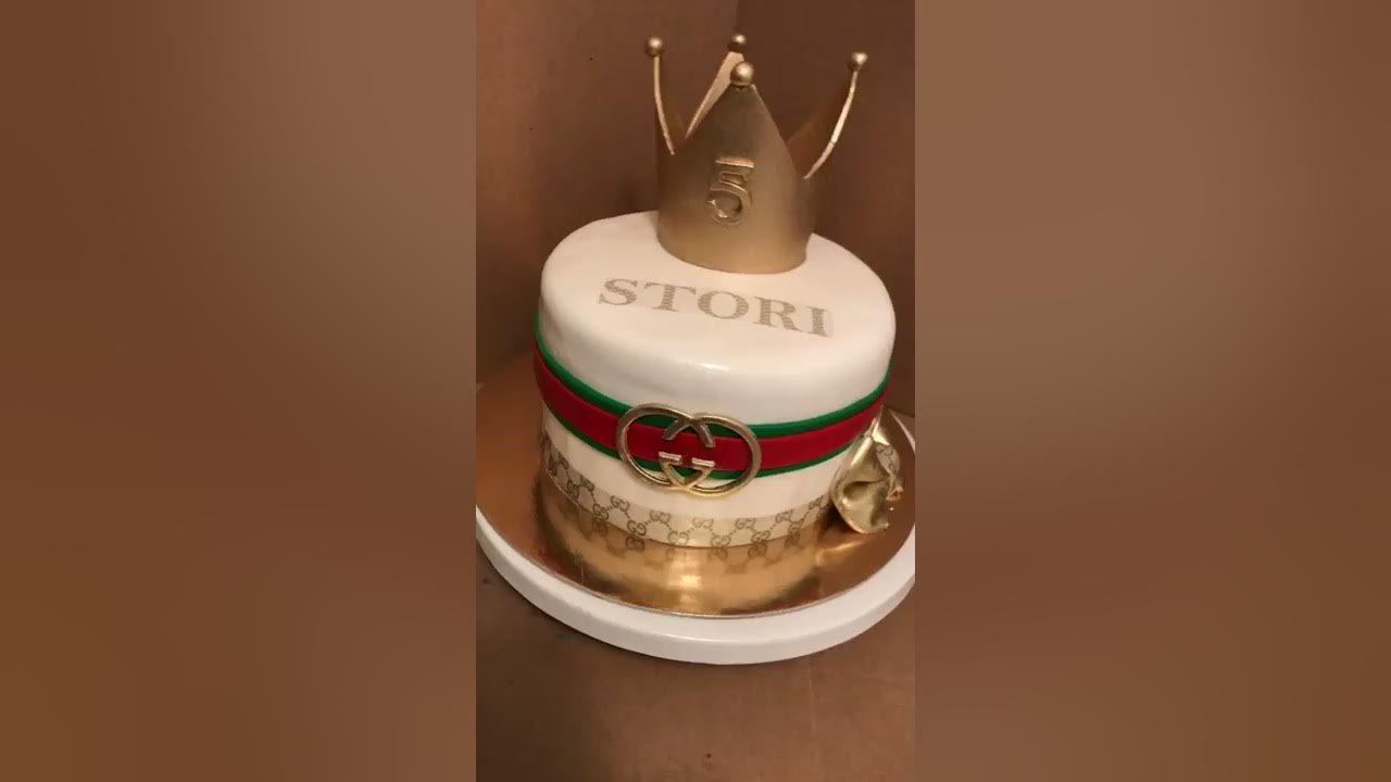 Torta Louis Vuitton Cake  Louis vuitton cake, Gucci cake, Fancy birthday  cakes