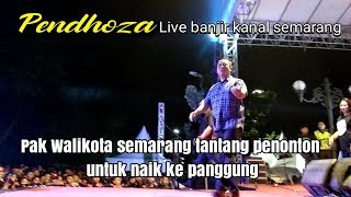 PAK HENDI WALIKOTA SEMARANG TURUN PANGGUNG SAMBANGI SALAH SATU PENONTON DI KONSER PENDHOZA