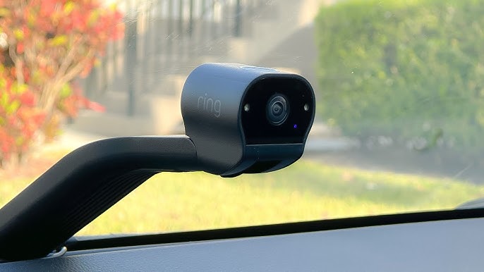 Lo nuevo de  para proteger tu coche es una cámara con Alexa