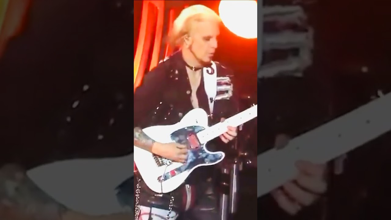 John 5 Does he look comfortableHYeahell auf YouTube ansehen John 5 Does he look comfortableHYeahell auf YouTube ansehen