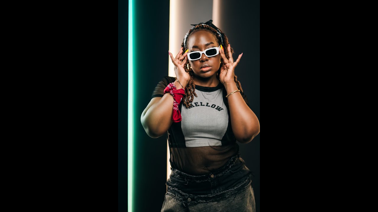 Ashta Eez - Mellow [Official Music Video] - YouTube