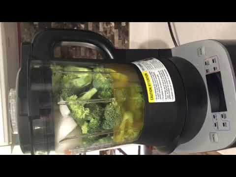 Deluxe Cooking Blender - Broccoli Cheese Soup