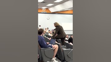 Thumbnail of Professor wakes up sleeping students singing emo music 🤣 ⁠ (🎥: TT/ matthewcpittman)⁠