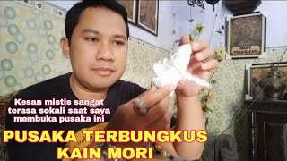 PUSAKA TERBUNGKUS KAIN MORI